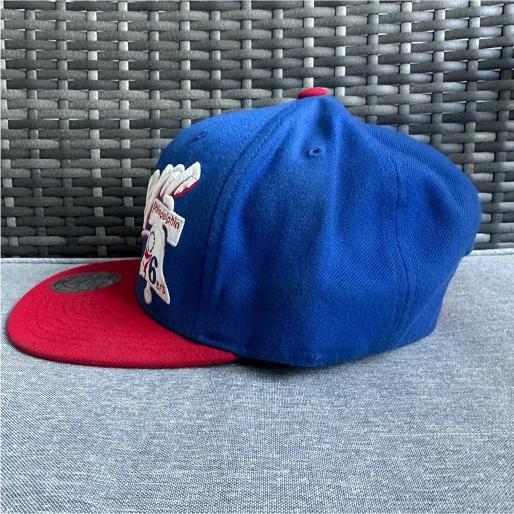 Mitchell & Ness Philadelphia 76ers Snapback Cap